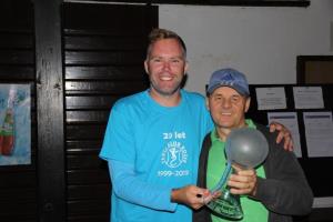 VSTL_Kapetan Blaž Hartl je iz rok organizatorja petič prejel prehodni pokal